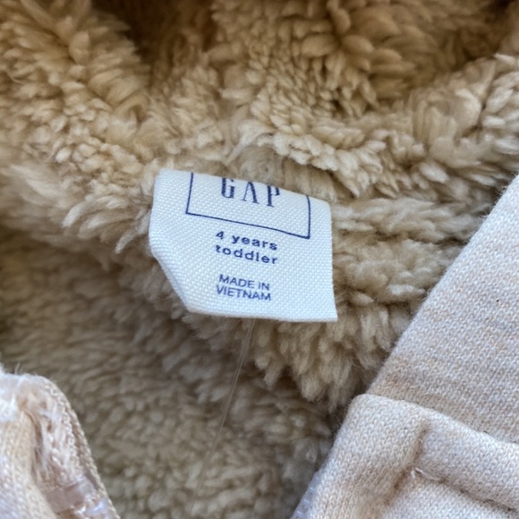 GAP Toddlers unisex fleece lined hoodie oatmeal color size 4T NWT - Picture 3 of 5